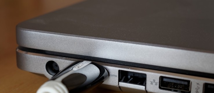 Cum să conectați unul, două sau mai multe monitoare la laptop, inclusiv USB Type-C