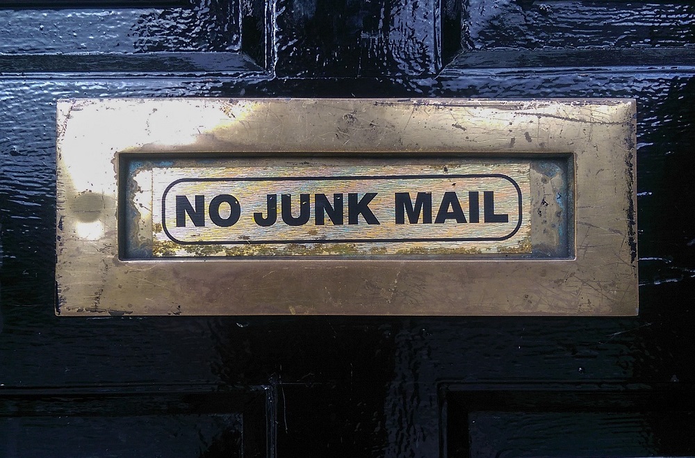 So löschen Sie alle Junk-Mails in Google Mail