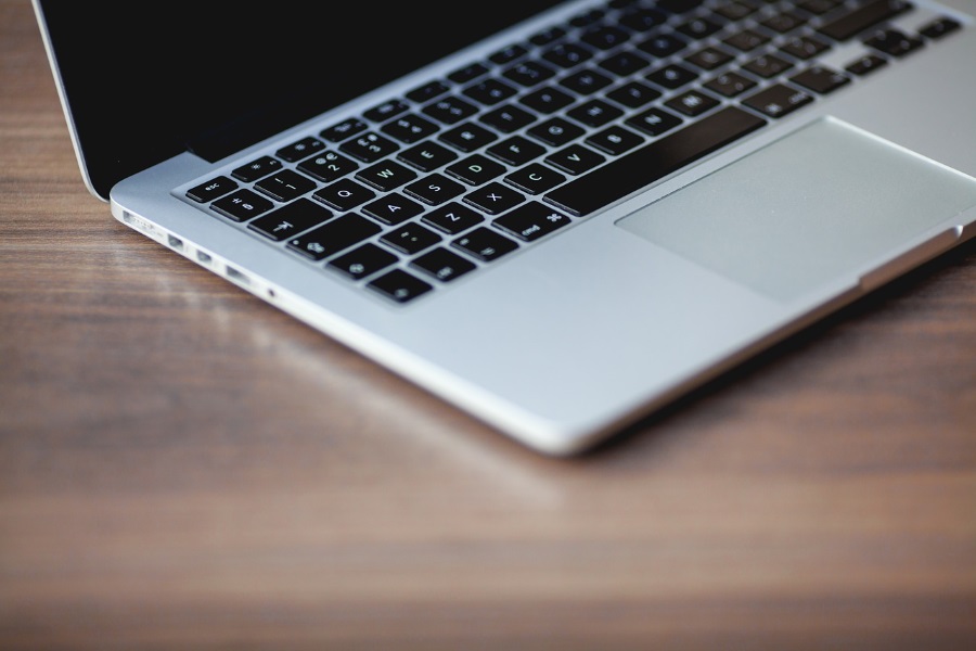 Fare Kullanırken MacBook'ta İzleme Dörtgeni Nasıl Devre Dışı Bırakılır