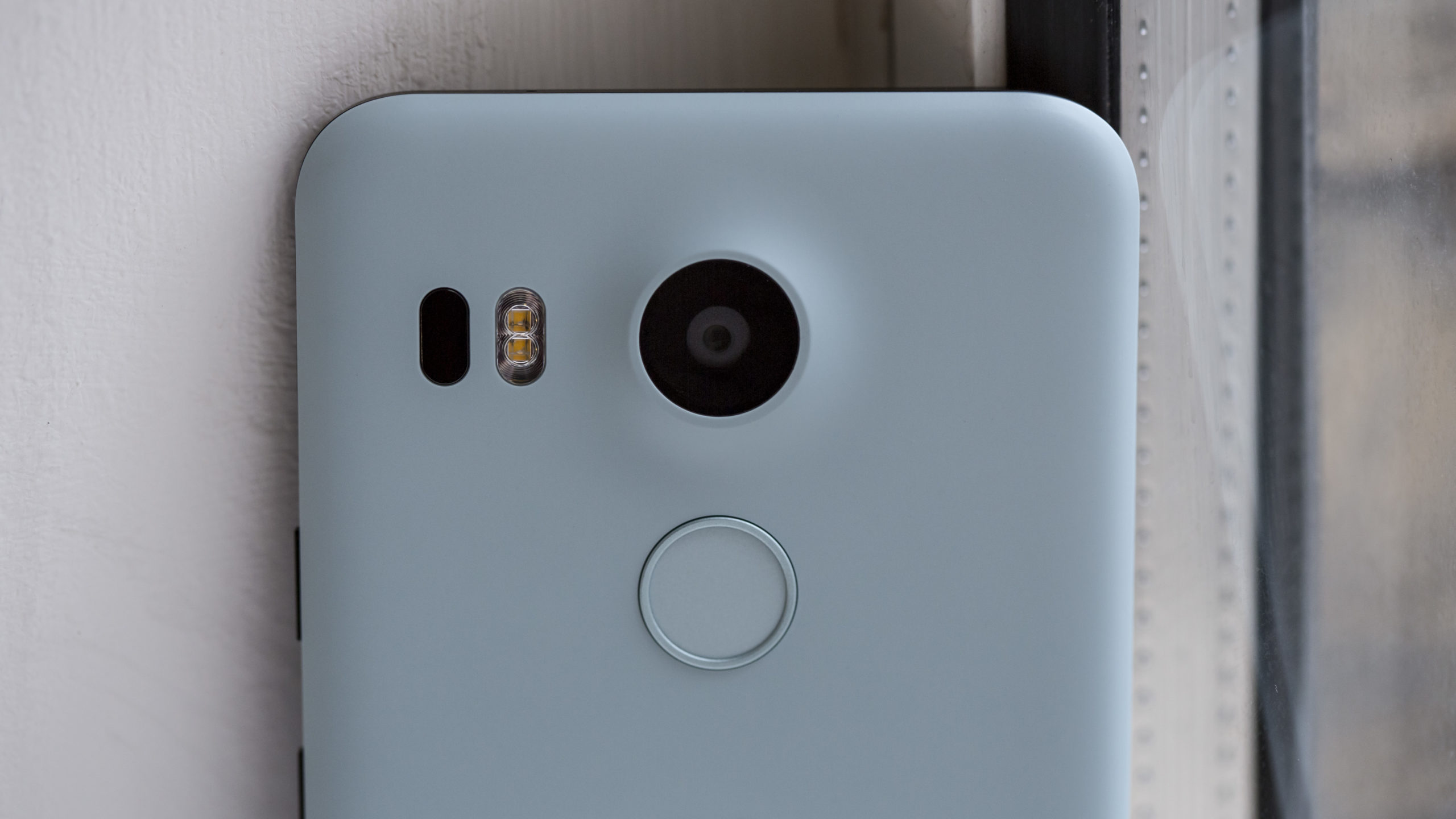 Google Nexus 5X 검토: Google의 2015년 휴대전화에는 Android P 또는 더 이상 주요 업데이트가 제공되지 않습니다.