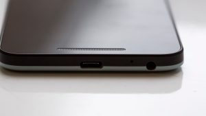 Google Nexus 5 : port USB Type-C